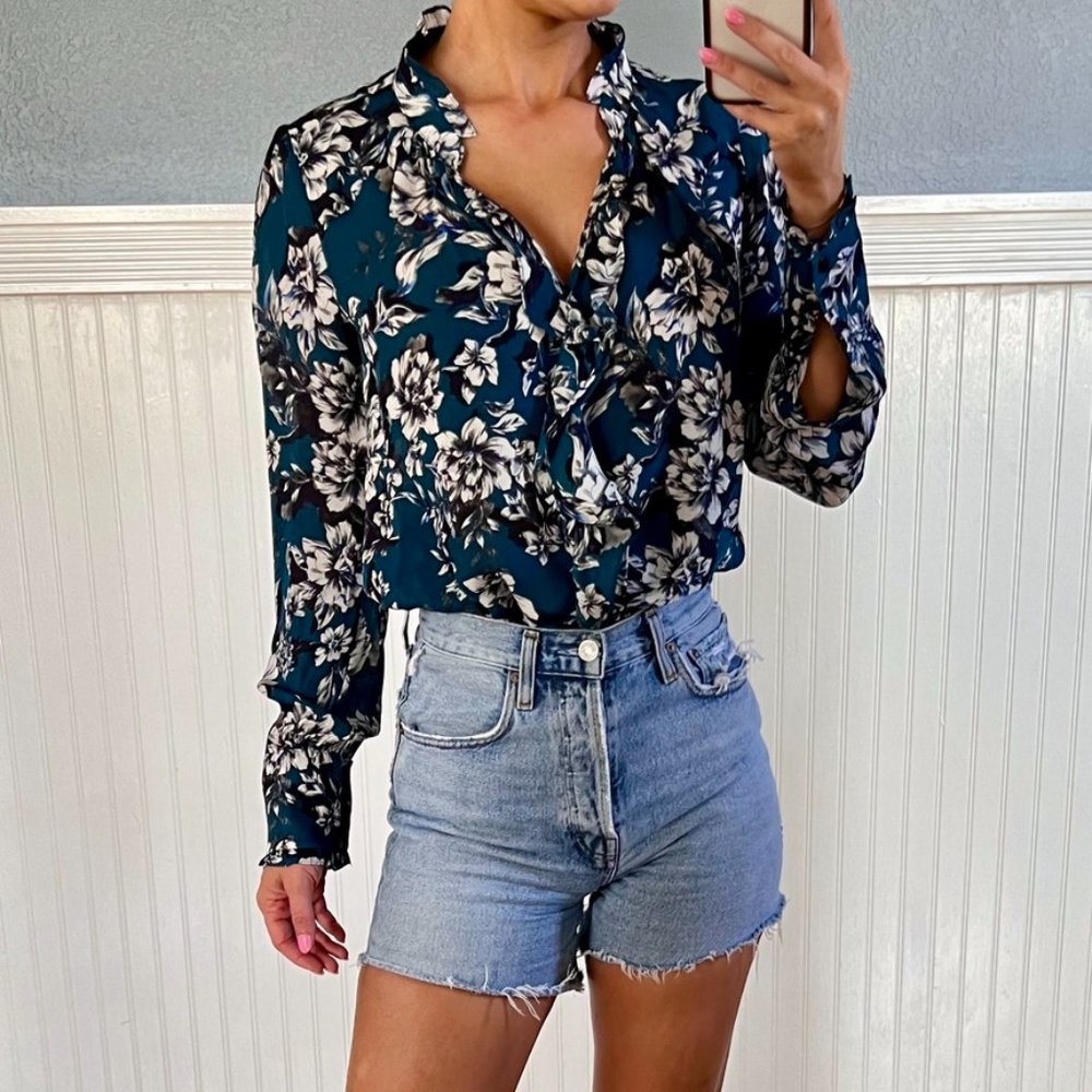Parker Silk Green WhiteFloral Ruffle Long Sleeve V Neck Blouse Top Small